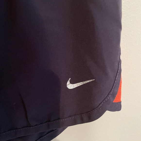 Gray Nike shorts - Picture 3 of 5